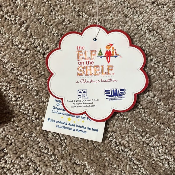 🎄Little Girls Elf on the Shelf Pajama Set - Picture 2 of 3